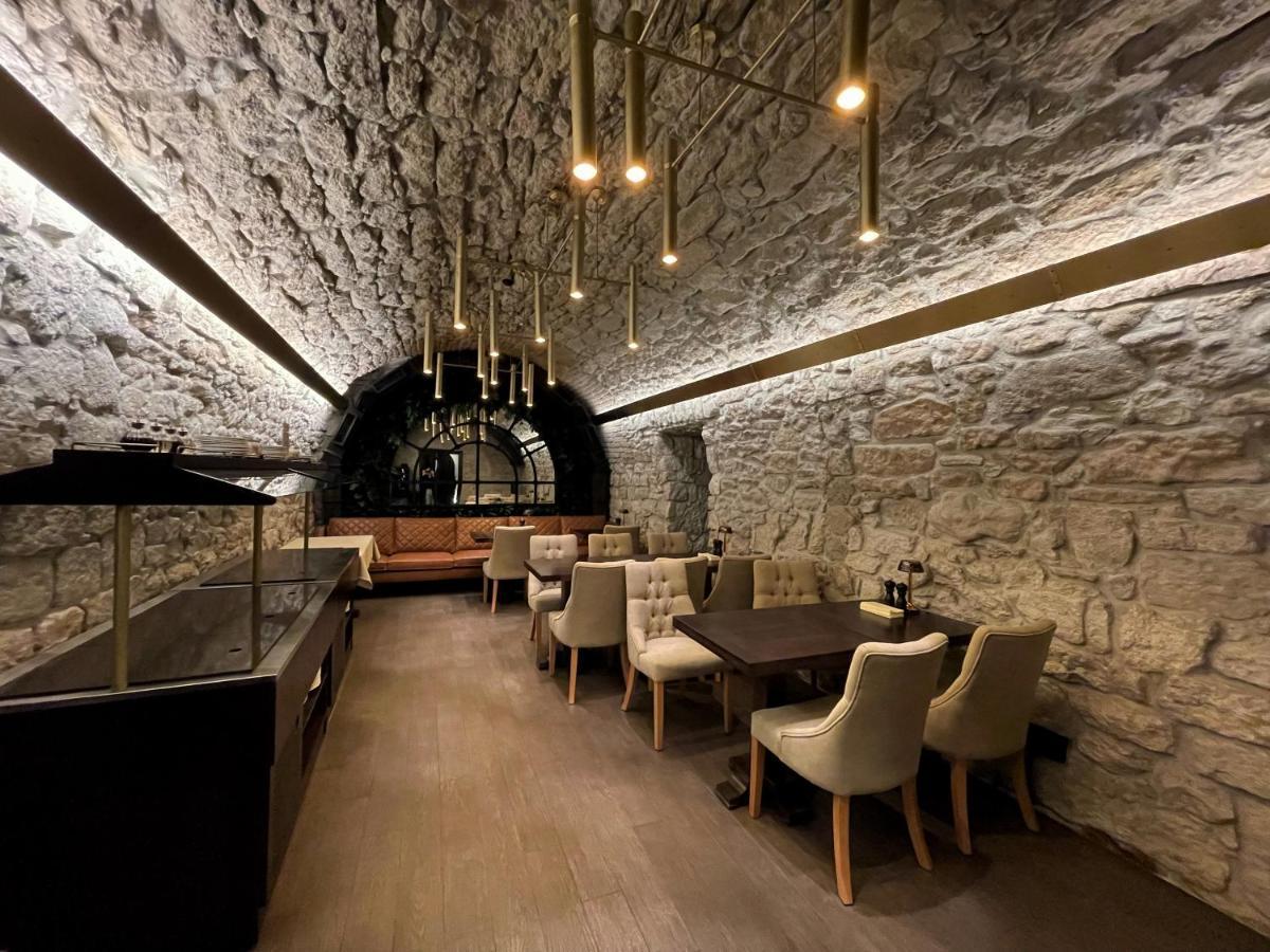 Best Western Plus Market Square Lviv Dış mekan fotoğraf