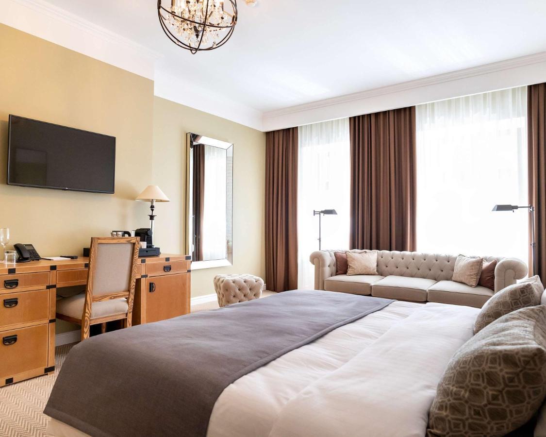 Best Western Plus Market Square Lviv Dış mekan fotoğraf