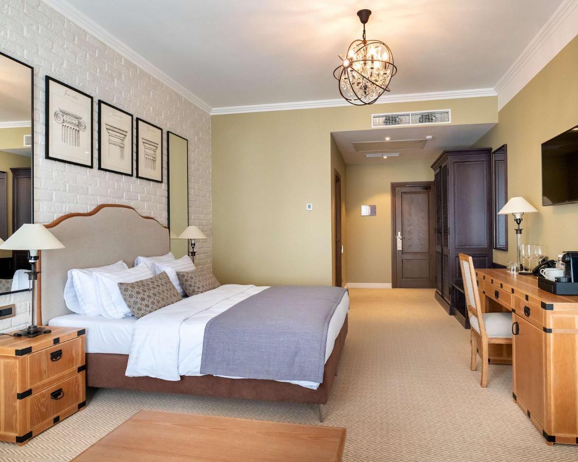 Best Western Plus Market Square Lviv Dış mekan fotoğraf