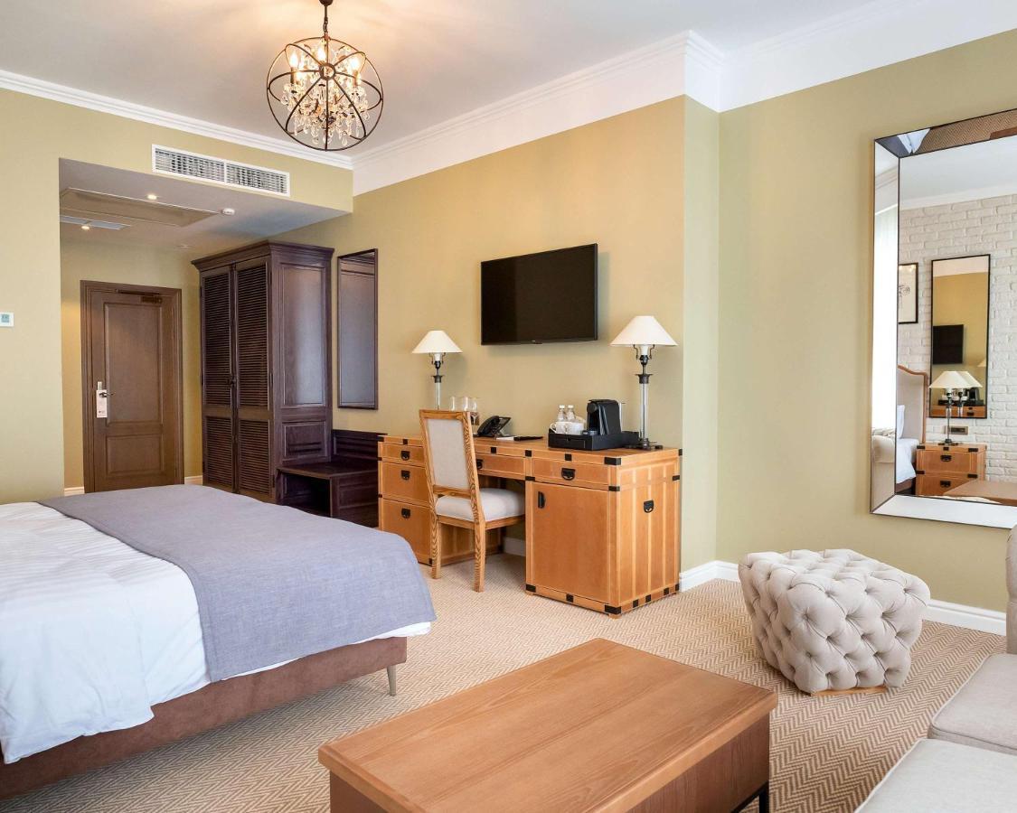 Best Western Plus Market Square Lviv Dış mekan fotoğraf