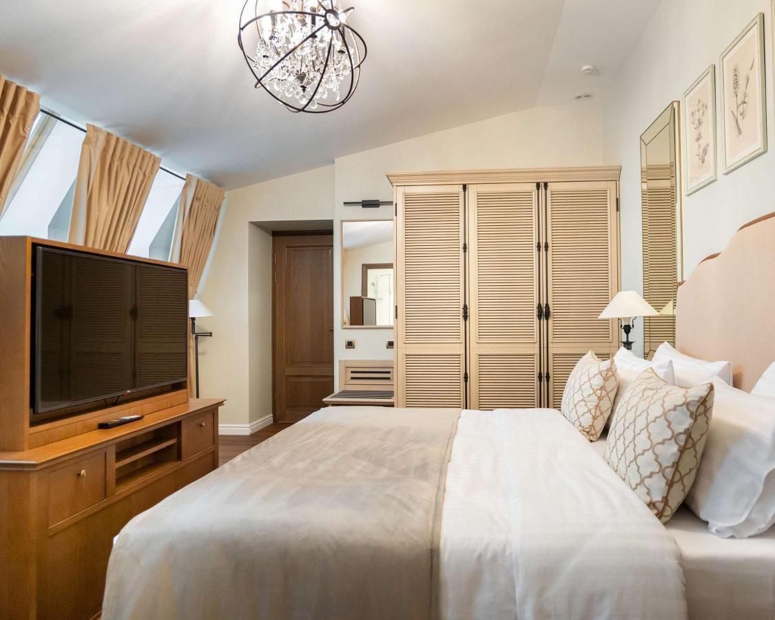 Best Western Plus Market Square Lviv Dış mekan fotoğraf